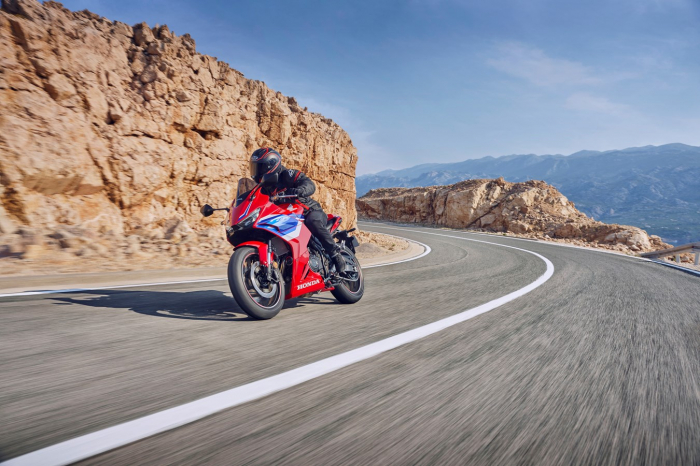 HONDA  CBR 500R [11]