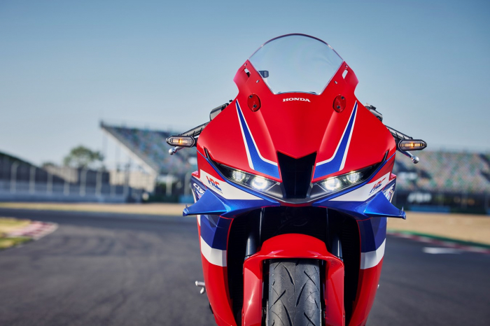 HONDA CBR 600RR [7]