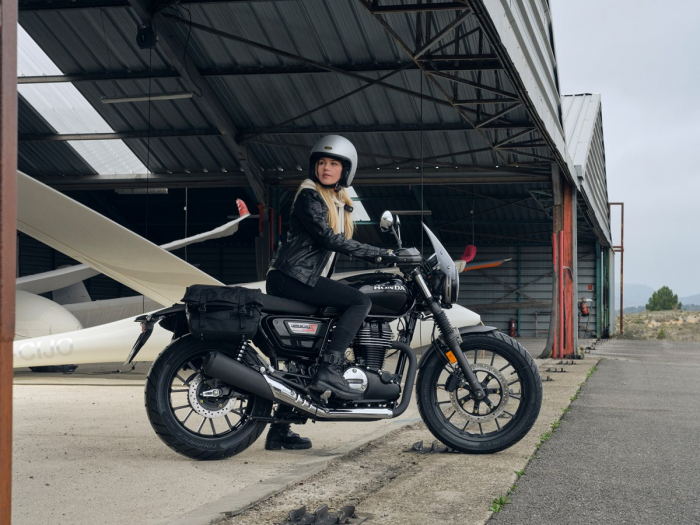 Honda GB350S [20]
