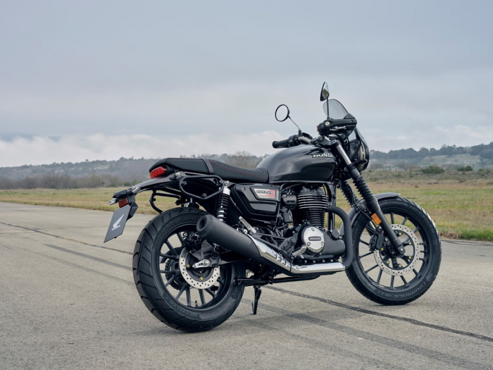 Honda GB350S [14]