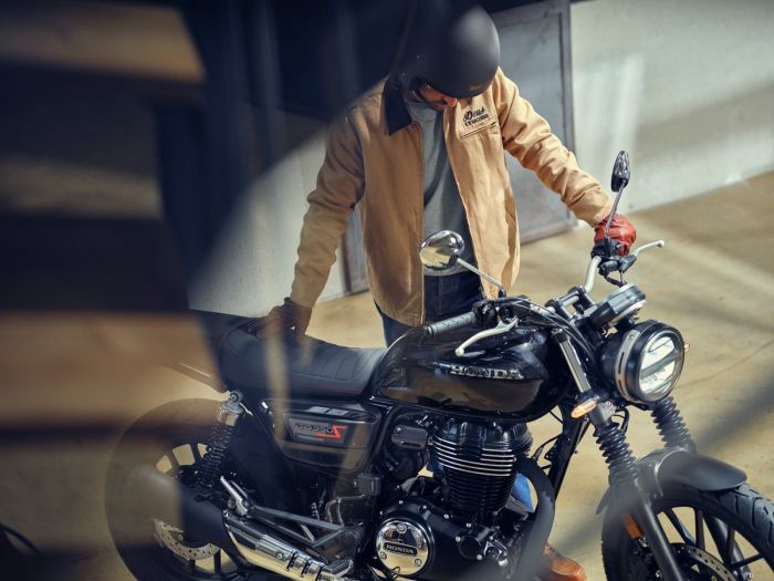 Honda GB350S [33]