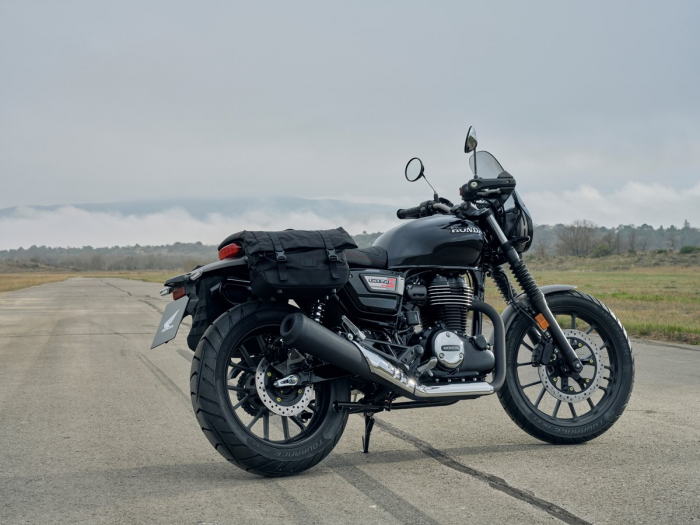 Honda GB350S [18]