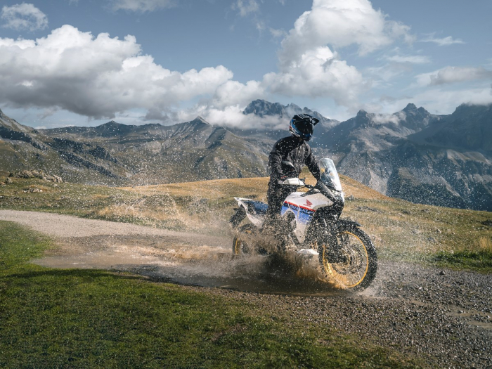 HONDA XL 750 TRANSALP [9]