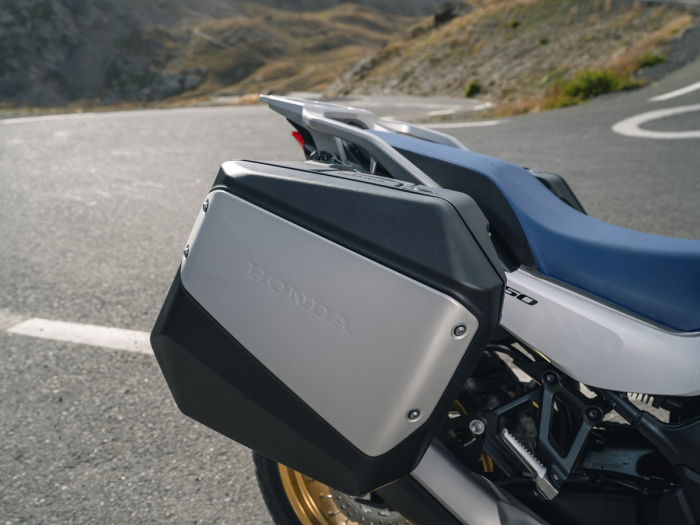 HONDA XL 750 TRANSALP [22]