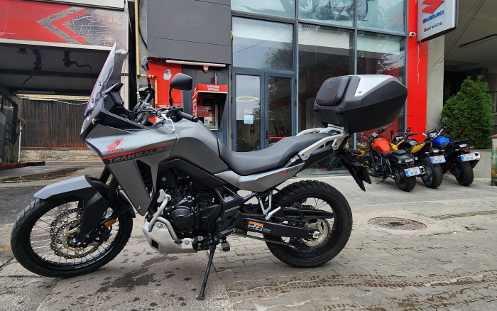 Moto rulata HONDA TRANSALP 750 [1]