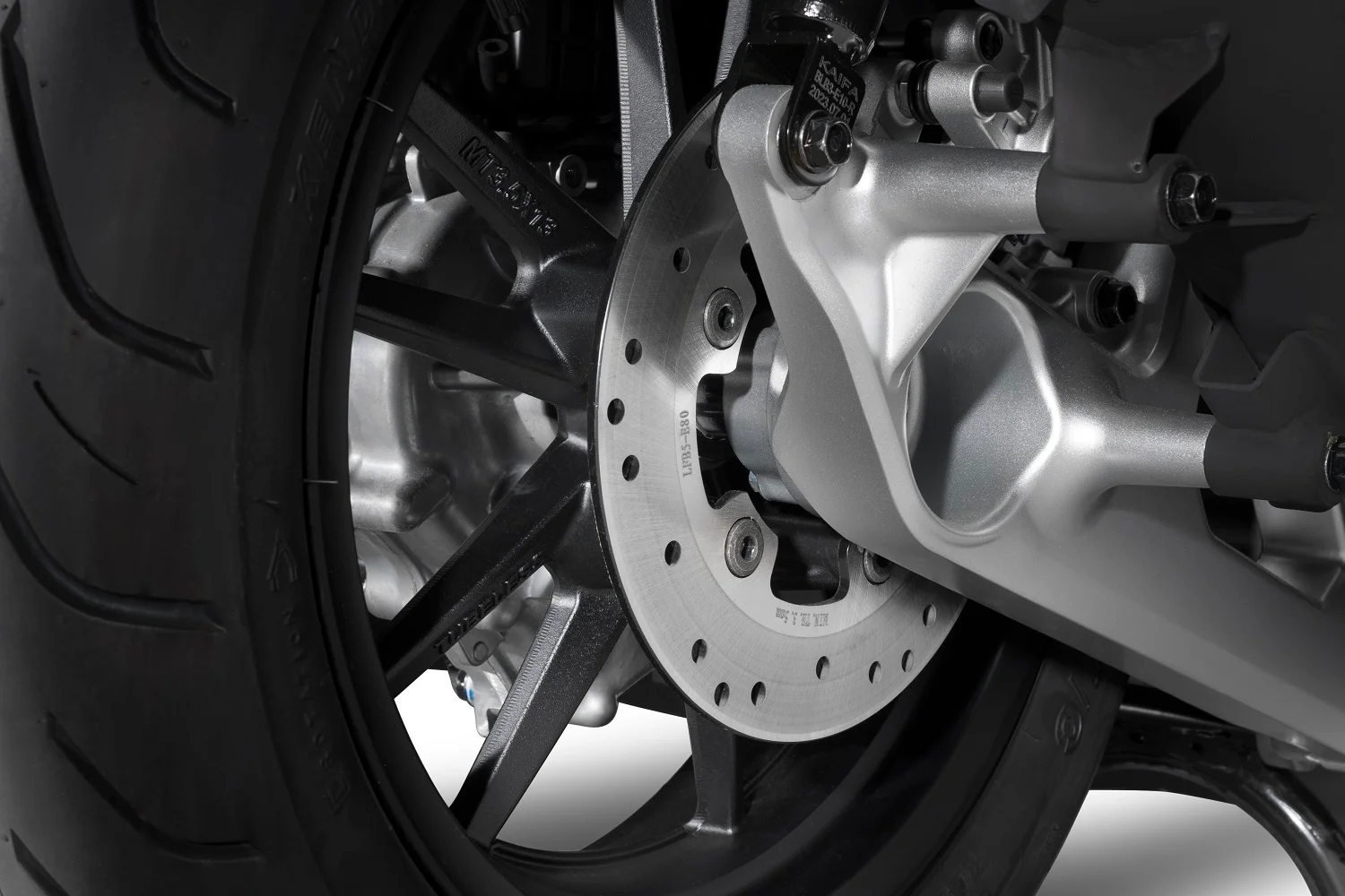 Scuter Kymco SkyTown 125i CBS [22]