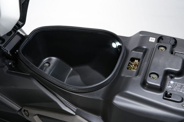 Scuter Kymco CV3 550 Noodoe E5 [6]