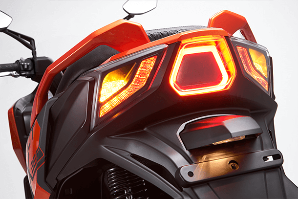 Scuter Kymco DTX 360 TCS [5]