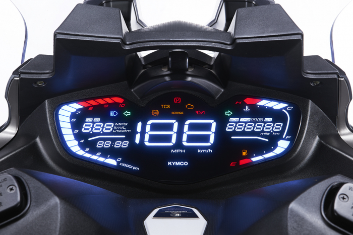 Scuter Kymco Xciting VS 400 TCS [15]