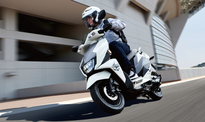 SUZUKI AVENIS 125 [15]
