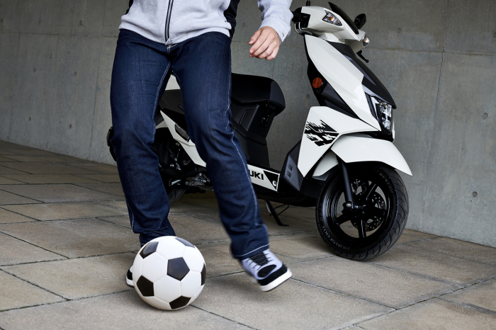 SUZUKI AVENIS 125 [10]