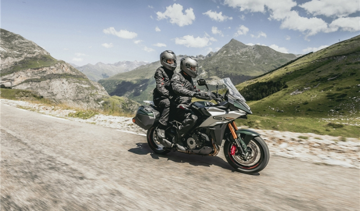 SUZUKI GSX-S1000GX [20]