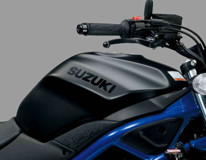 SUZUKI SV650 [5]