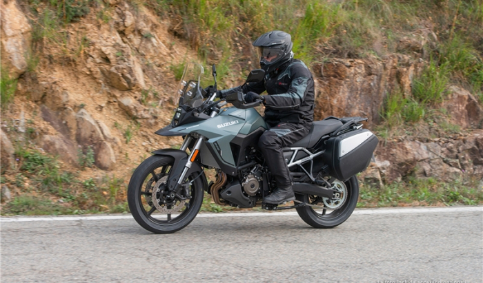 SUZUKI V-STROM 800SE [7]
