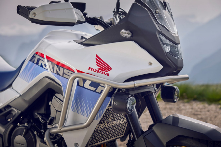 2025 HONDA   TRANSALP XL 750 [9]