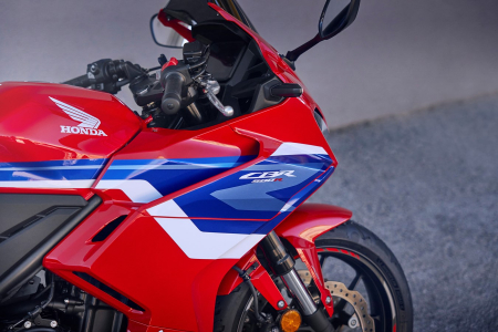 HONDA  CBR 500R [15]