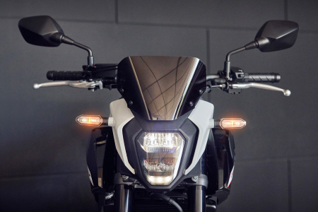 HONDA HORNET 500 [7]