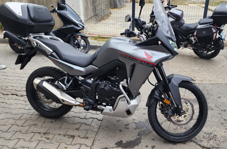 Moto rulata HONDA TRANSALP 750 [2]