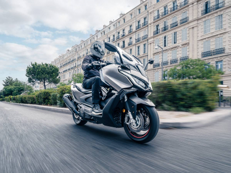 Scuter Kymco AK 550 Premium AIBS TCS [14]