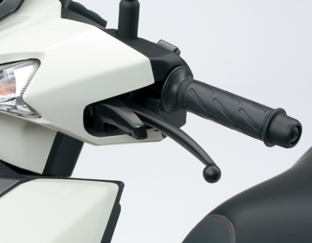 SUZUKI AVENIS 125 [5]