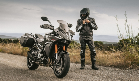 SUZUKI GSX-S1000GX [27]