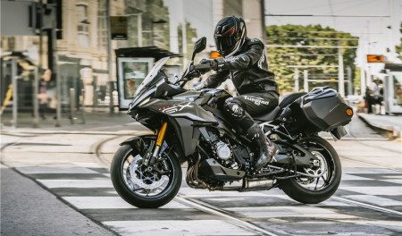 SUZUKI GSX-S1000GX [23]