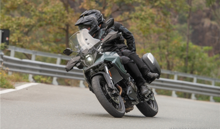SUZUKI V-STROM 800SE [10]