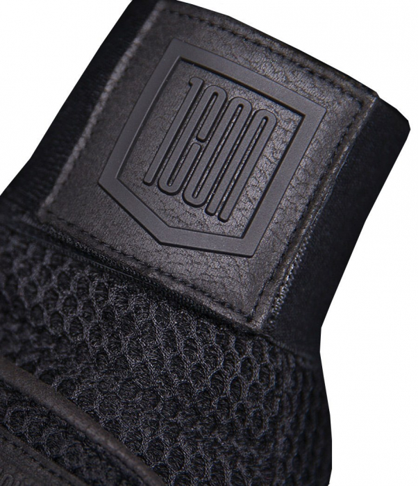 Manusi ICON 1000 Brigand [3]