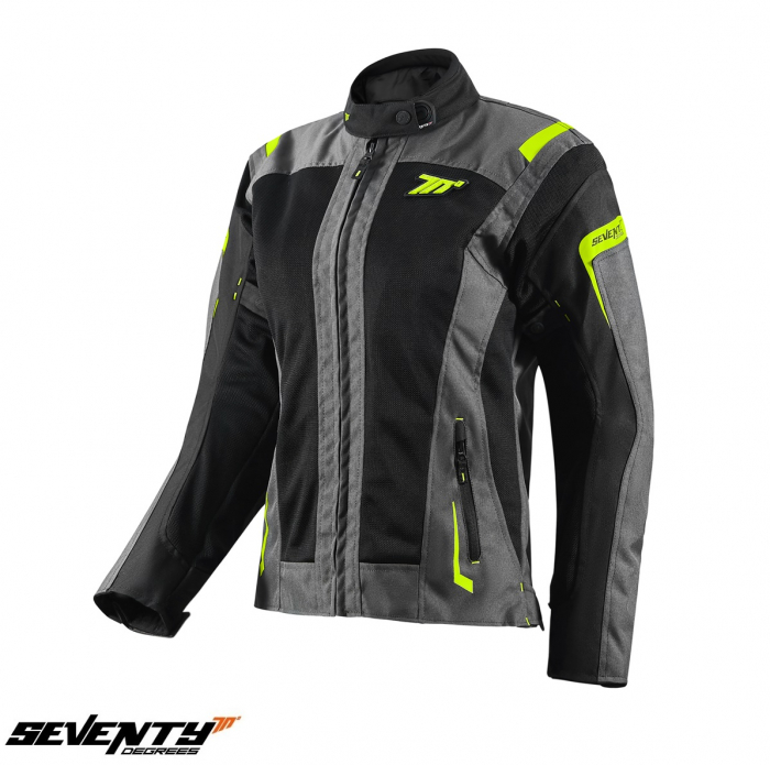 Geaca (jacheta) motociclete femei Touring Seventy vara model SD-JT68 Sahara culoare: gri/fuchsia (roz)  Geaca Deventy model SD-JT68 Sahara este o geaca de vara, conceputa pentru a asigura o foarte buna ventilatie, dar si protectie in zilele calduroase. Disponibila intre marimile XS-2XL, acest echipament vine echipat cu protectii Level A la umeri si coate, si combina materiale de calitate inalta, pentru siguranta si confort. Construita cu mesh rezistent si elemente de neopren la guler, geaca asigura un flux de aer optim, dar si un design elegant. Include protectii Level 1 la umeri si coate, dar si un buzunar pentru protectie spate, in situatia in care se doreste echiparea gecii cu protectie spate (protectia spate nu este inclusa; se achizitioneaza separat). Membrana interioara waterproof detasabila ofera protectie suplimentara in conditii de ploaie usoara. continand elemente reflectorizante si avand posibilitatea ajustarii gecii la talie (velcro-adjusted waist), geaca SD-JT68 Sahara este ideala pentru motociclistii ce cauta confort si stil, in utilizarea zilnica a motocicletei sau scuterului.  Descriere: • geaca tip touring/urban; • material: high resistant polyester 600D; • culoare: gri/fuchsia (roz); • tip croi: • geaca waterproof.  Caracteristici: • impermeabilitate: da; • protectie termica: nu; • geaca tip Touring/Urban, fabricata din 600D poliester, 100% ventilala si foarte usoara; • elemente reflectorizante pe exterior, pentru o vizibilitate mai buna; • interior detasabil, impermeabil; • talie ajustabila in laterale; • protectii Level 1 la umeri si coate, omologate si detasabile, pentru a oferi siguranta si protectie; • geaca este e prevazuta cu buzunar pentru protectie spate (protectia spate nu este inclusa, se achizitioneaza separat); protectia spate se comanda separat; • model certificat CE, clasa A, cu omologarea EN 17092-4:2020 standard; • protectii: protectii coate si umeri Level 1 (umeri: Clasa A, level 1; coate: Clasa A, level 1); • buzunar special in geaca pentru depozitarea telefonului mobil sau a ochelarilor de vedere/soare; • manecile pot fi ajustate, in circumferinta, la nivelul bratelor (reglaj sub umeri).  Compozitie: • exterior geaca: – mesh polyester 600D; • interior geaca: – polyester 600D. [1]