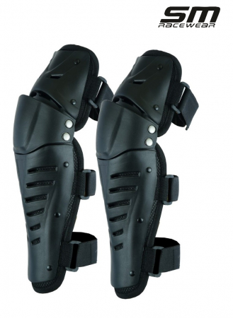 ECHIPAMENTE - Genunchiere SM Racewear Titan - Intarituri din plastic, burete interior, ventilatie activa si prindere cu benzi elastice Velcro
