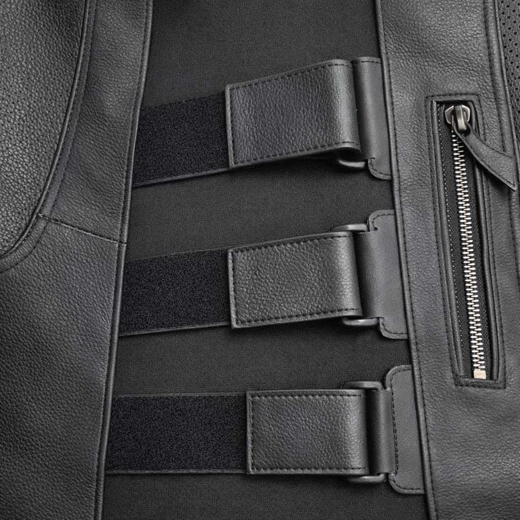 Vesta moto din piele naturala perforata SM Racewear Venti - Femei - Urban - Reglaje Velcro si fermoare metalice - Negru [2]