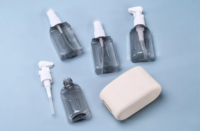 Set 4 recipiente pentru calatorie, din plastic, 50ml, husa silicon [6]