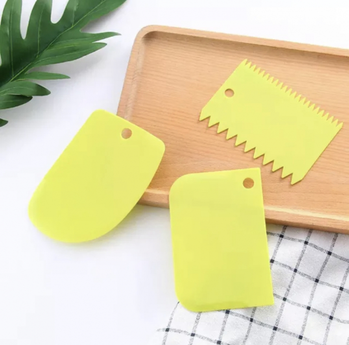 Set 3 spatule pentru ornare torturi si prajituri [4]