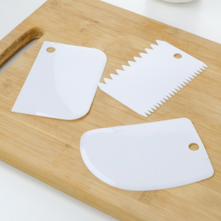 Set 3 spatule pentru ornare torturi si prajituri [2]