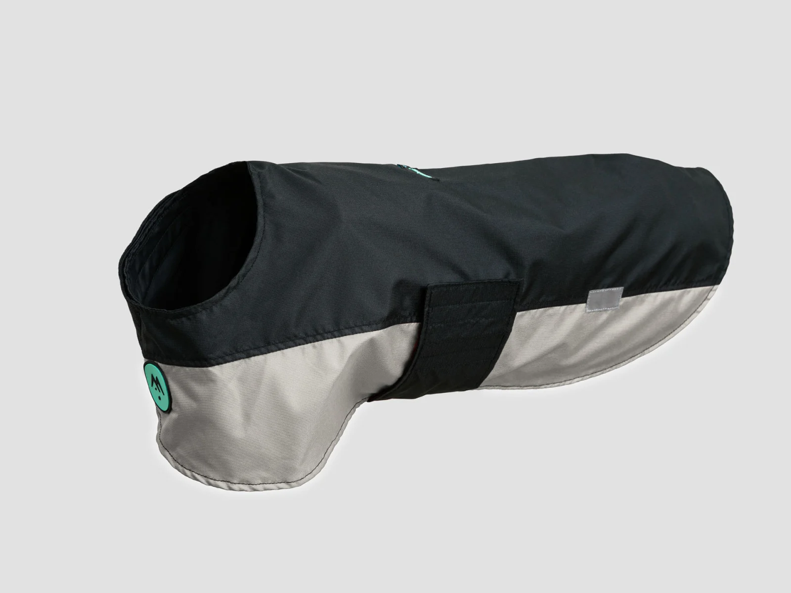 dog coats and backpacks - Pawtrail Wind dog coat - ultralight, windproof jacket for active dogs
