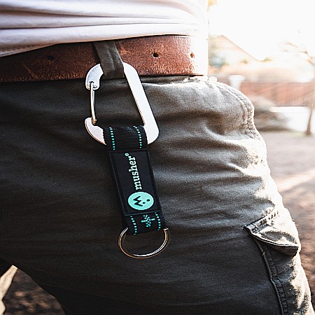 Musher Keychain - Stylish Logo Accessory for Dog Lovers [1]