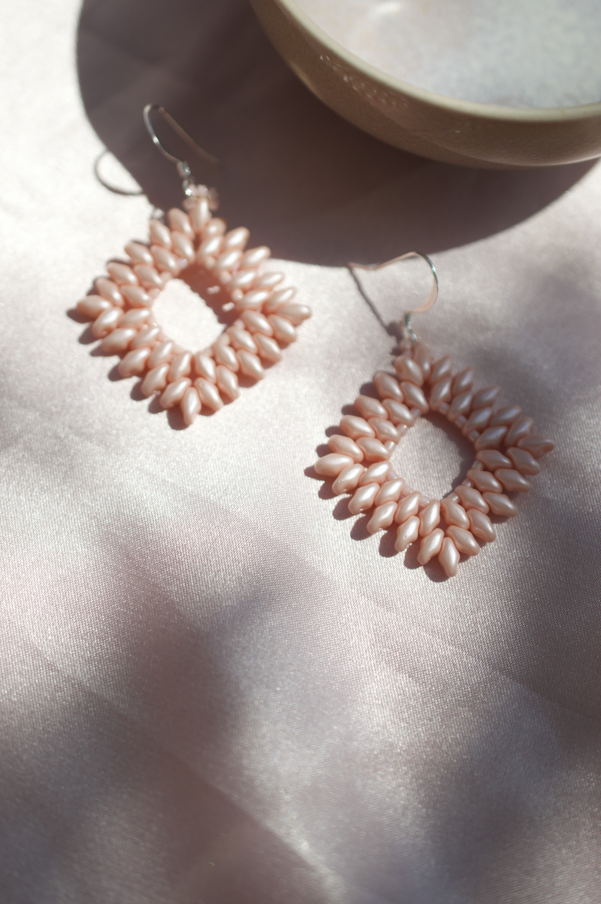 Cercei Peach Bloom [4]