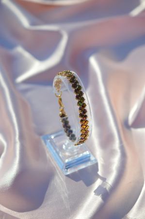 Bratari Statement - Bratara Half Tila - Metallic Gold Iris