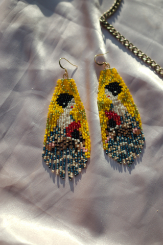 Cercei Doamna cu Evantaiul [1]