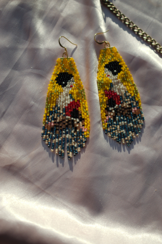 Cercei Doamna cu Evantaiul [2]