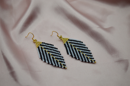 Cercei Statement - Cercei Feather