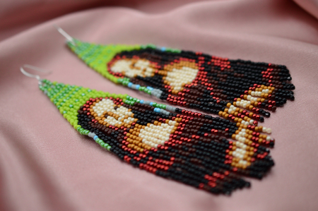 Bijuterii inspirate de picturi celebre - Cercei Mona Lisa