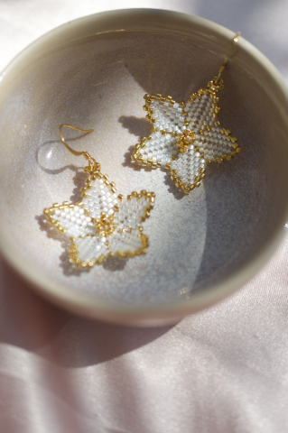 Cercei Pearl Petals [4]