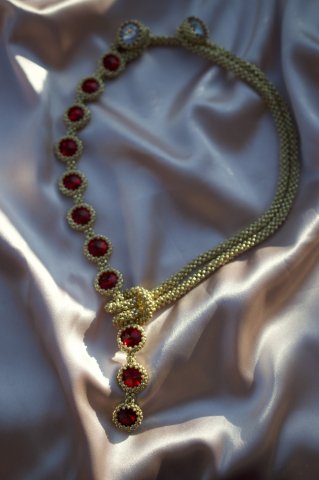 Colier cu Cristale - light siam [1]