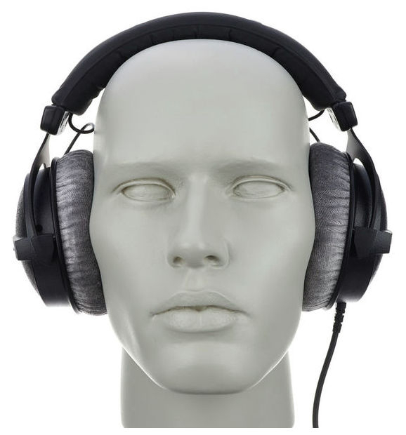 Beyerdynamic DT 770 Pro 250 Ohm [7]