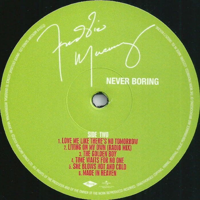 Freddie Mercury - Never Boring [4]