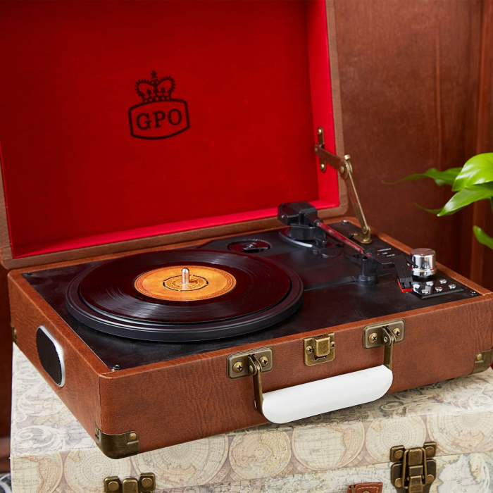 GPO - Attache Brown [11]