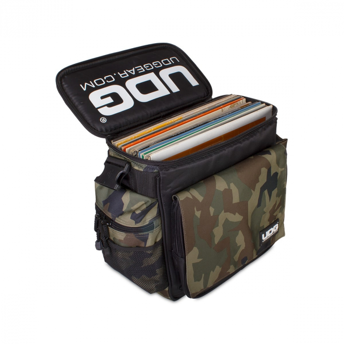 UDG Ultimate SlingBag Black Camo [5]
