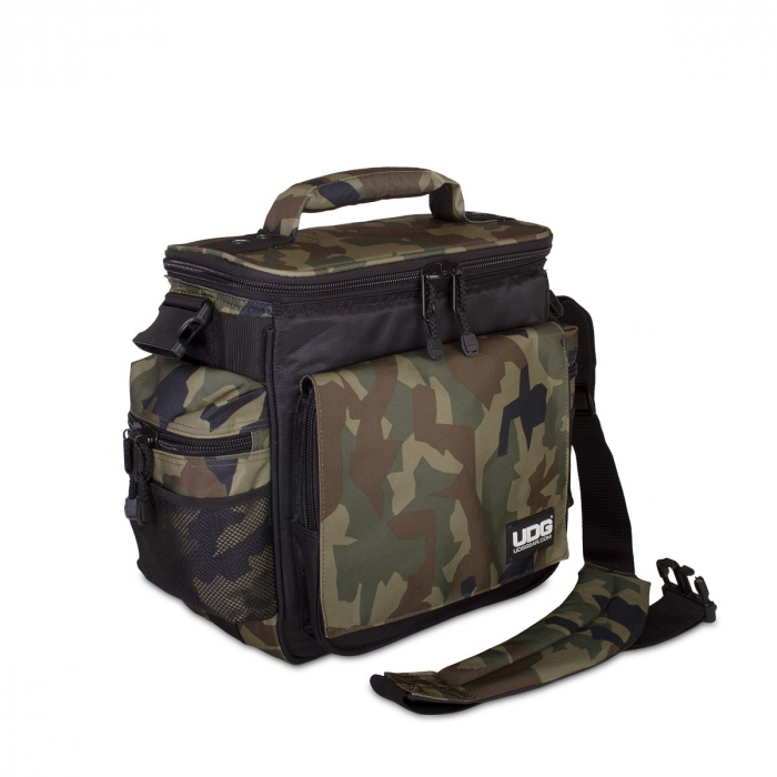 UDG Ultimate SlingBag Black Camo [4]