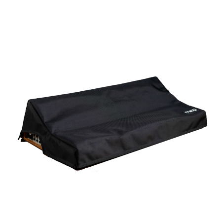 Genti si Huse - Moog Subsequent 37 Dust Cover
